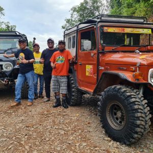 Sebanyak 43 offroader taklukan medan ekstrem di event  JAWARA#2 ( Jelajah Alam Wisata  OKU Raya  ) tempuh 92 KM Wilayah OKU.  Foto kanalberita.id / Apriansyah