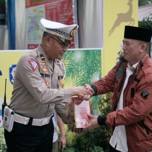 Kapolres OKU Bersama PJ Bupati, Forkopimda Cek Pos PAM Dan Kegiatan Ibadah Malam Natal Tahun 2022. Foto dokumen Humas pemkab OKU