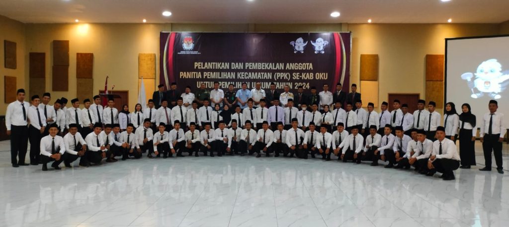 Panitia Pemilihan Kecamatan (PPK) se-Kabupaten Ogan Komering Ulu untuk pemilihan umum (Pemilu) tahun 2024, telah resmi dilantik, pelantikan yang dipusatkan di Ballroom Hotel Bukit Indah Lestari, Rabu (4/1/2023).