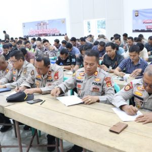 Puluhan personil Polres OKU Polda Sumsel jalani rangkaian test Psikologi untuk saebagai syarat menggunakan dan pinjam senjata api (senpi). Foto dokumen Humas Polres OKU