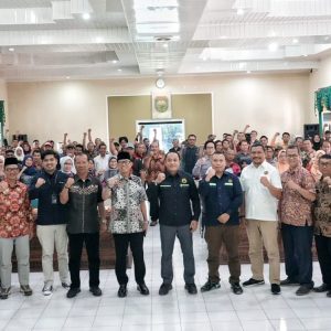 Sosialiasi program konversi Bahan Bakar Minyak (BBM) ke Bahan Bakar Gas (BBG) alat dan mesin pertanian (Alsintan) Pemkab OKU bersama Kementrian ESDM RI. Foto Prokopim Saetda OKU