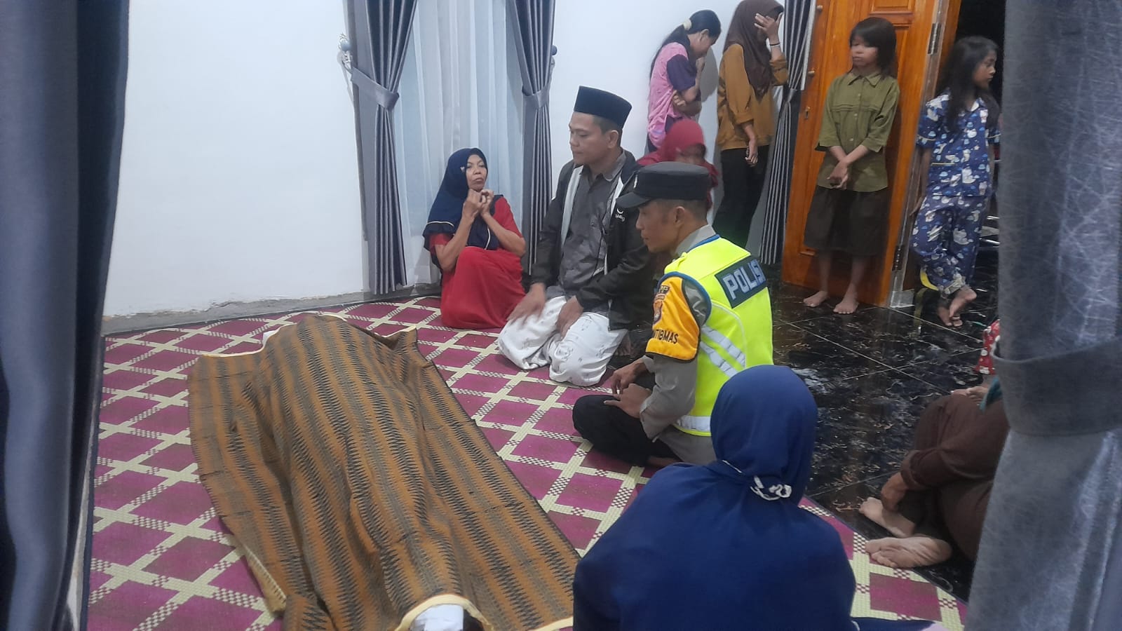 Siti Maimunah binti Majuri (60), ditemukan di tewas di areal kebun karet blok F Desa Sri Mulya Kecmatan Sinar Peninjauan pada hari Selasa (3/9/2024). Foto dokumen Humas Polres OKU