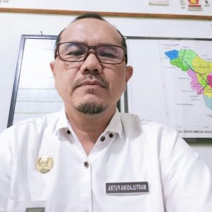 Martulasina Putra SSos MM (Kepala Bidang Politik Dalam Negeri Badan Kesatuan Bangsa dan Politik Kabupaten Ogan Komering Ulu)