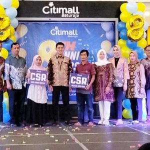 Citimall Baturaja rayakan HUT ke 8 dengan berbagai perlombaan dan santunan. Foto dokumen Citimall Baturaja