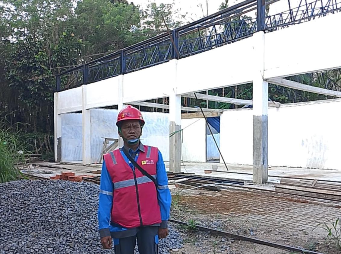 PLN ULP Baturaja berkomitmen berikan suplai listrik yang andal guna menciptakan efek pengganda (multiplier effect) bagi kemandirian ekonomi desa sesuai tujuan dari Koperasi Desa Merah Putih. Foto dokumen PLN