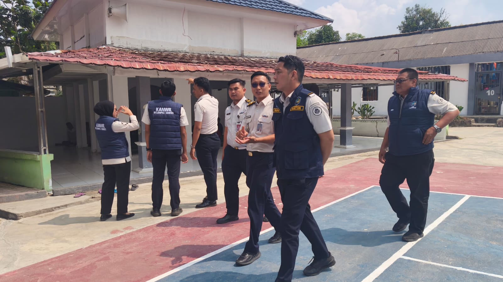 Kanwil Direktorat Jenderal Pemasyarakatan Sumatra Selatan meninjau langsung progres perbaikan sarana dan prasarana di Rutan Kelas IIB Baturaja. Foto dokumen Rutan Baturaja