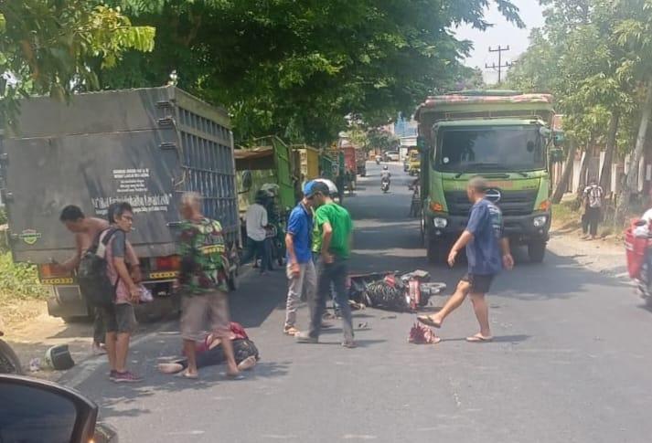 Akibat antrean BBM mengular di SPBU Kemelak mengakibatkan terjadi kecelakaan lalu lintas yang menelan korban jiwa. Foto hand out.